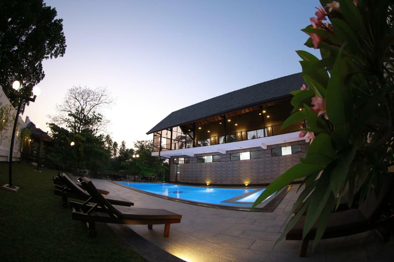 3R Resort Негомбо Экстерьер фото