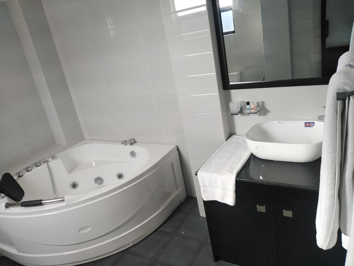 3R Resort Негомбо Экстерьер фото